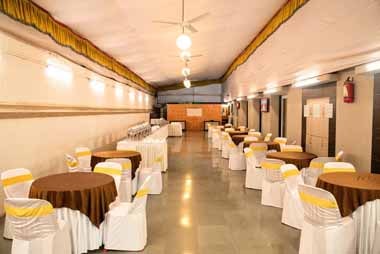 Digambar Hall